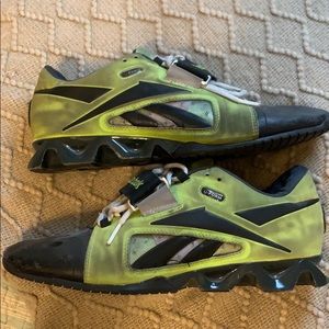 Men’s Reebok CrossFit lifters